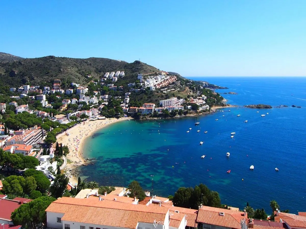 Apartment Platja De Roses-5 By Interhome