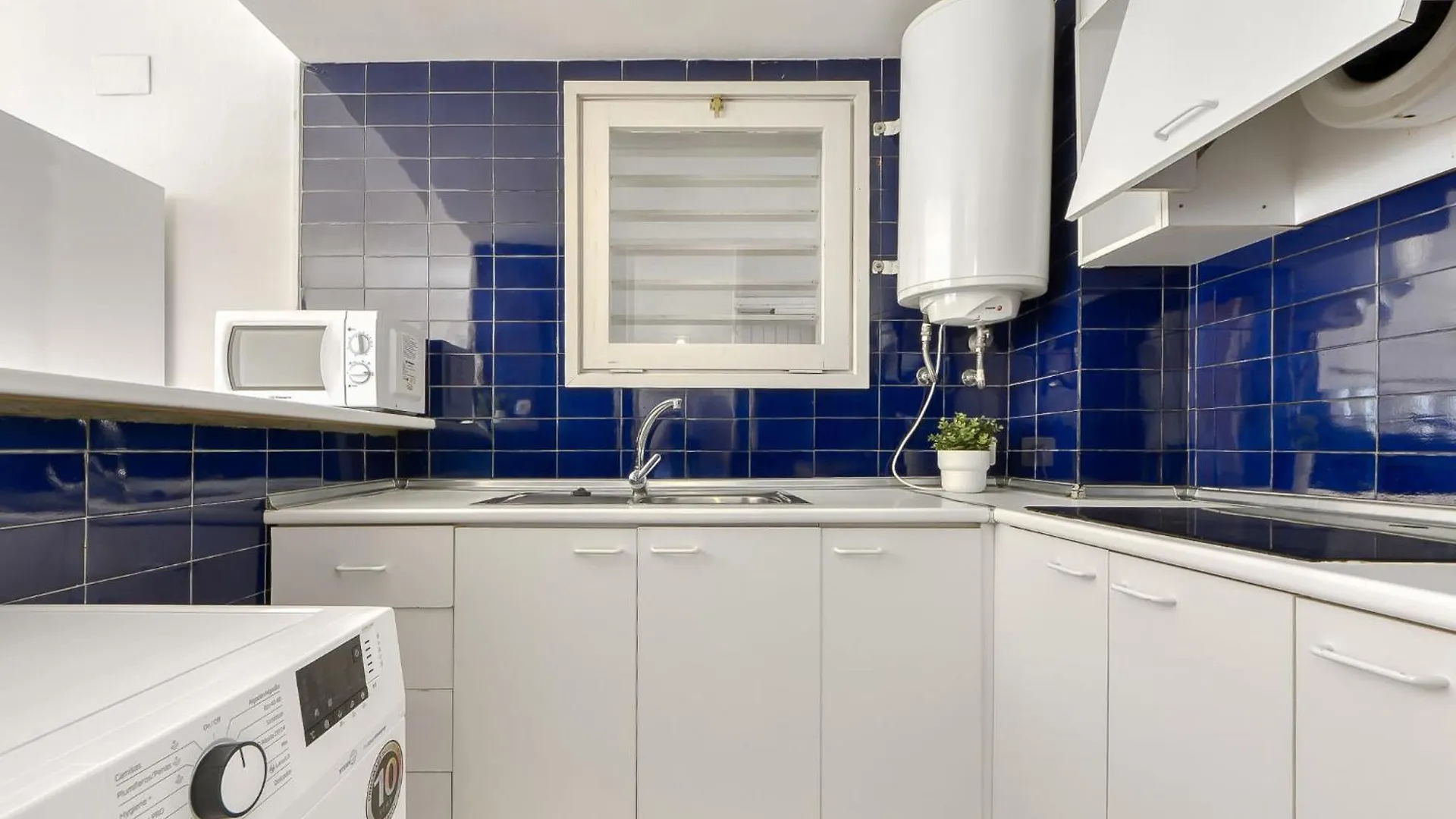 Apartment Platja De Roses-5 By Interhome Spain