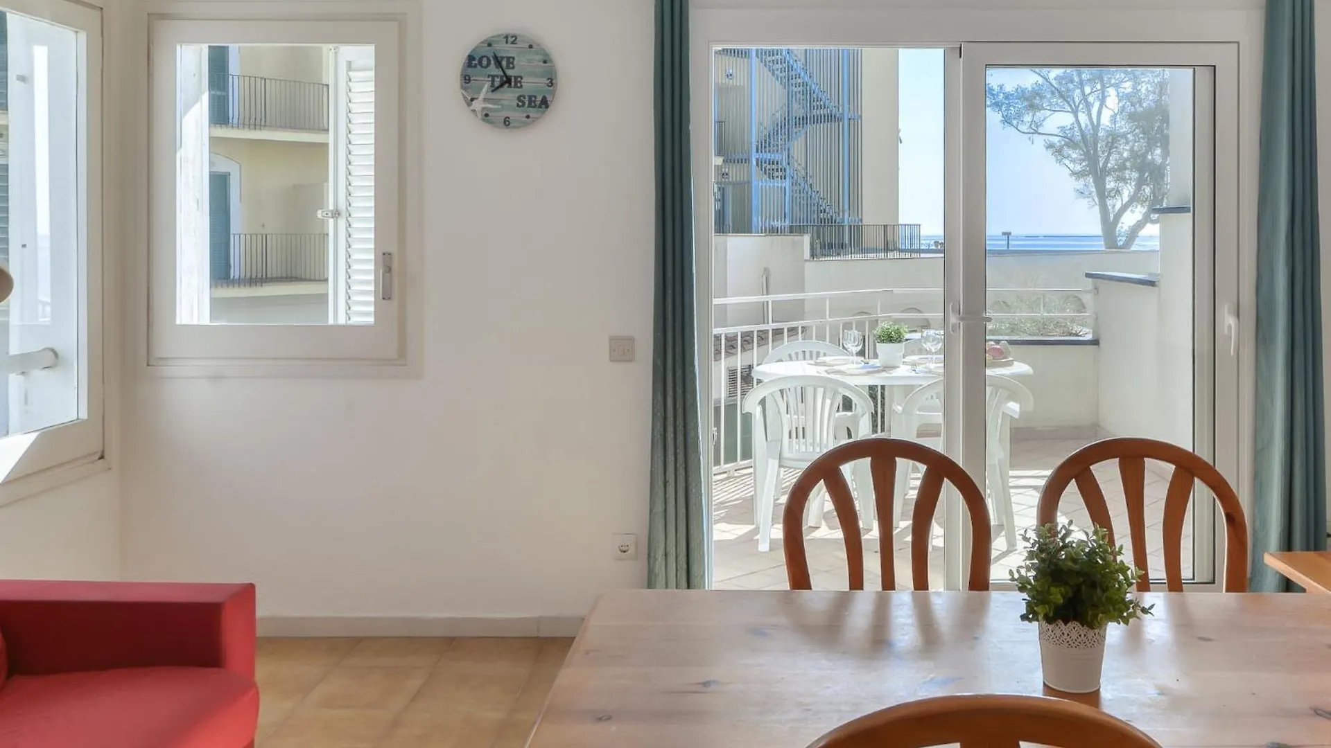 Apartment Platja De Roses-5 By Interhome Spain
