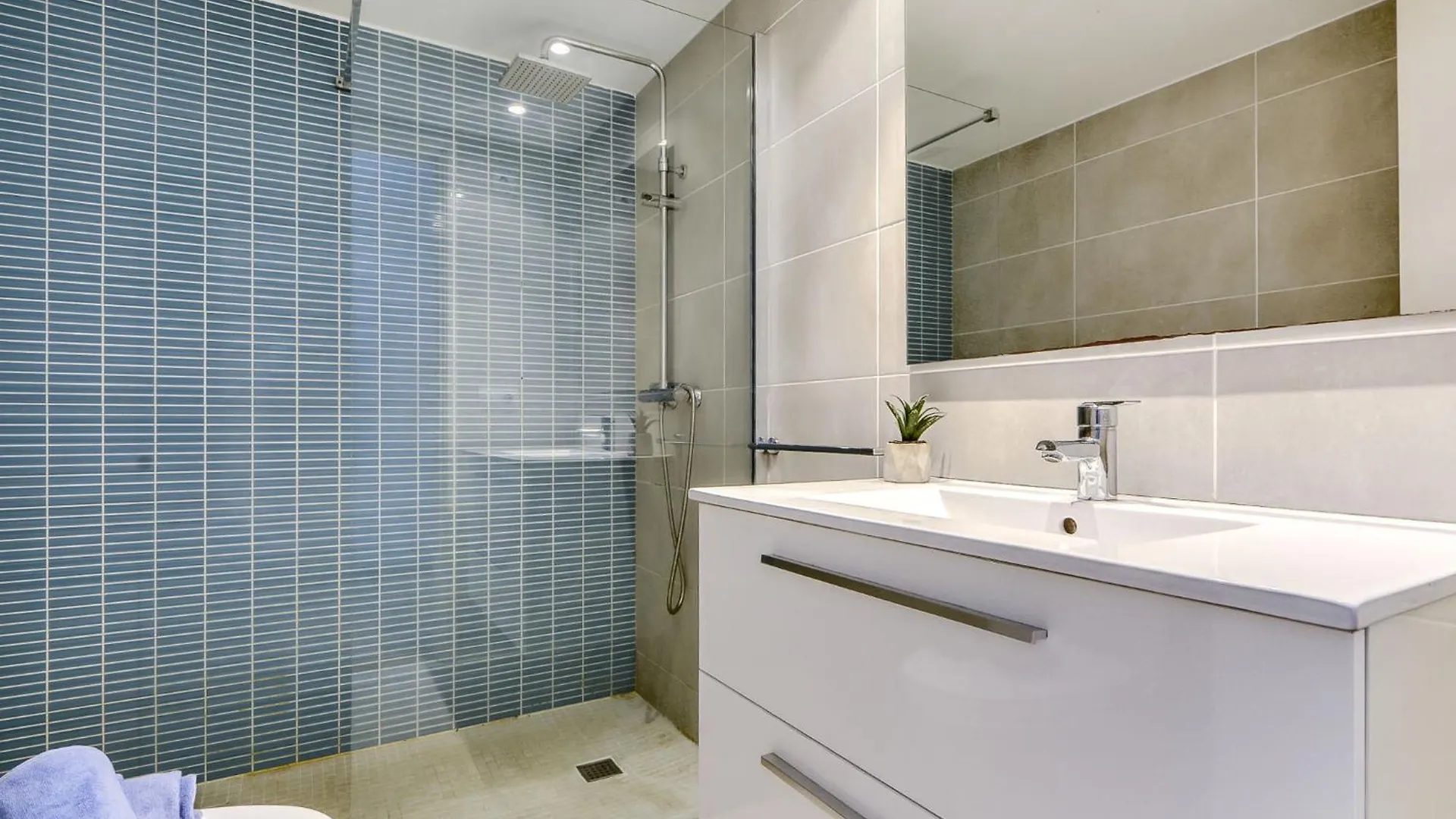 Apartment Platja De Roses-5 By Interhome Spain